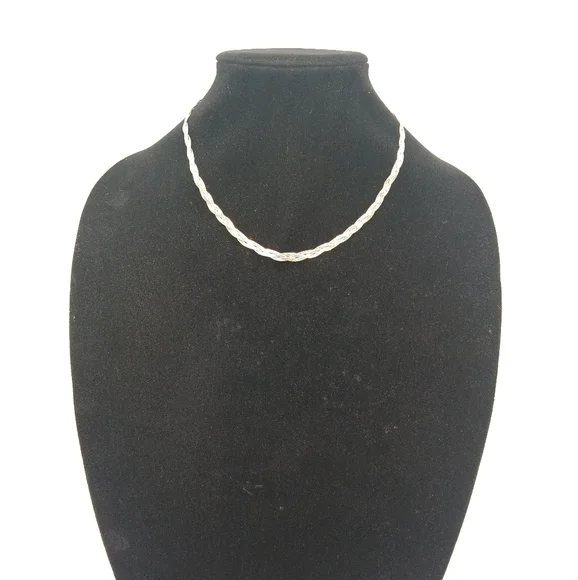 Vintage Sterling Silver Braided Necklace 9.58 grams 4.4mm 8.5"​​ - Picture 2 of 3
